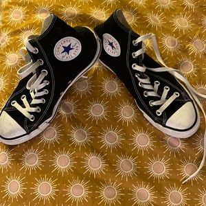 Black converse
